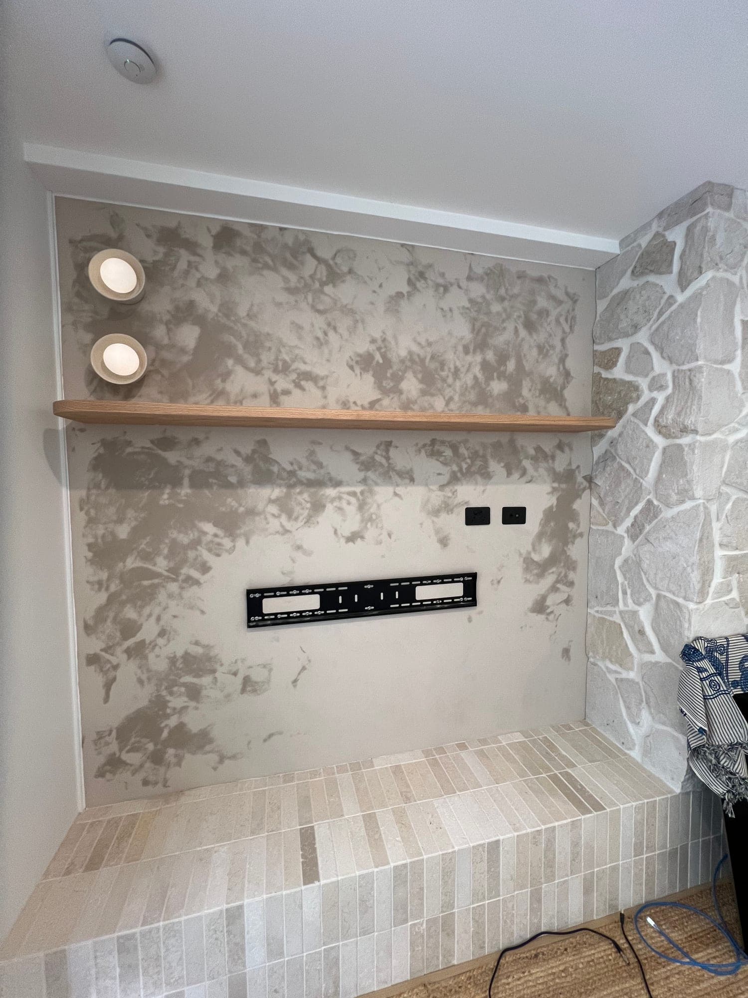Luxury Lime Wash Feature Wall, Mona Vale